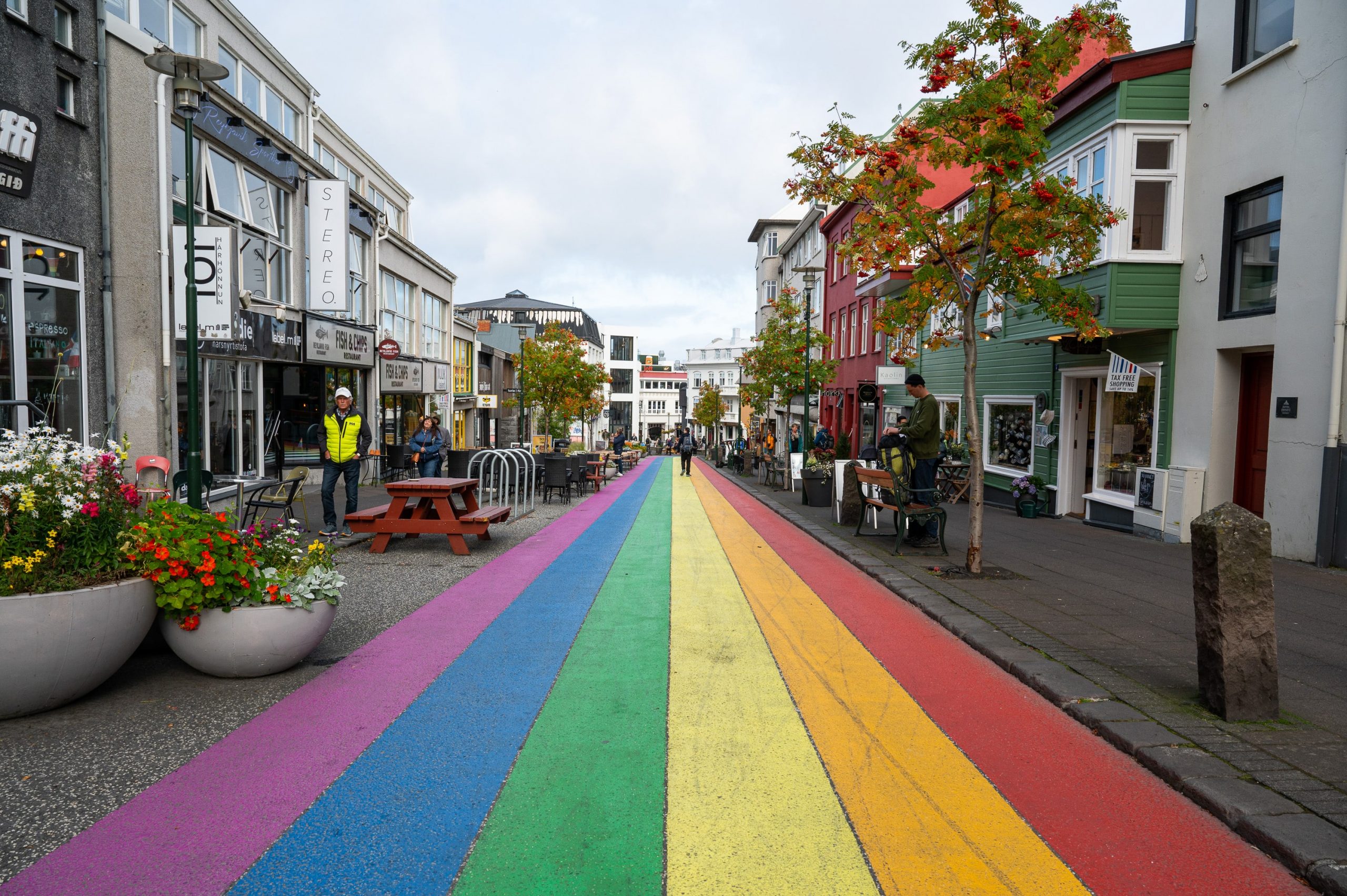 rue colorée reykjavik